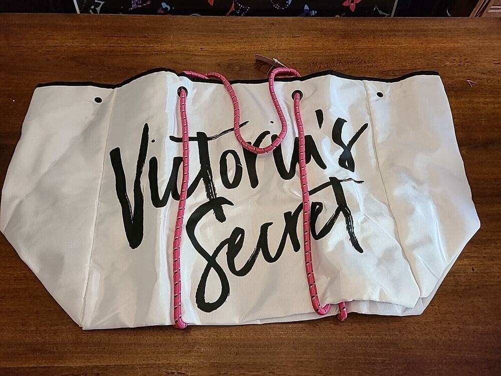 Victoria's Secret Limited Edition 2017 Wicked Tote Handbag White & Black NWT